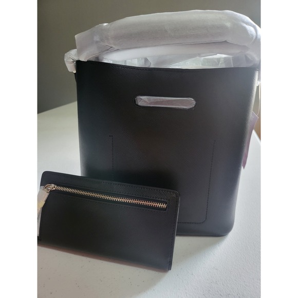 Kate Spade Black Saffiano Leather Bucket Bag and Slim Wallet Set K4378 NEW - Picture 3 of 9